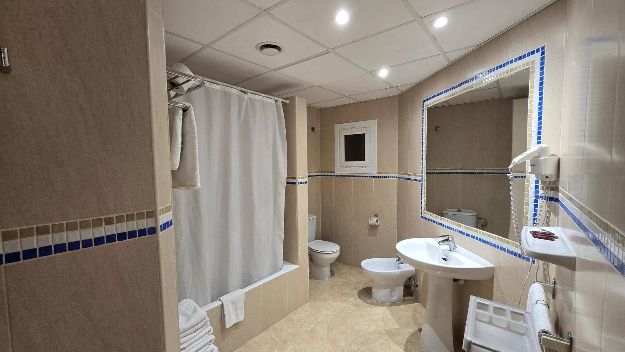 Marina Palmanova Apartamentos מראה חיצוני תמונה