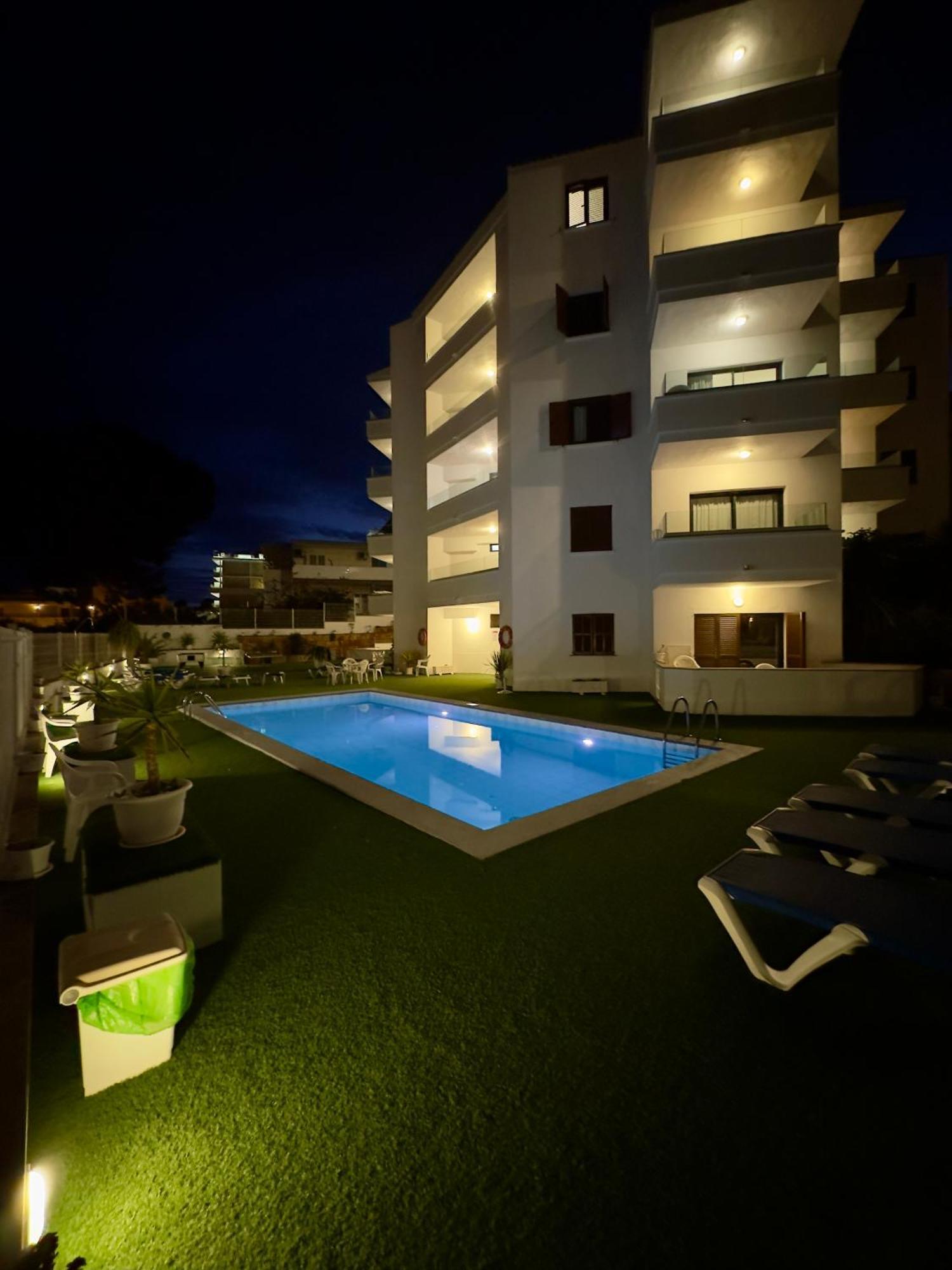 Marina Palmanova Apartamentos מראה חיצוני תמונה