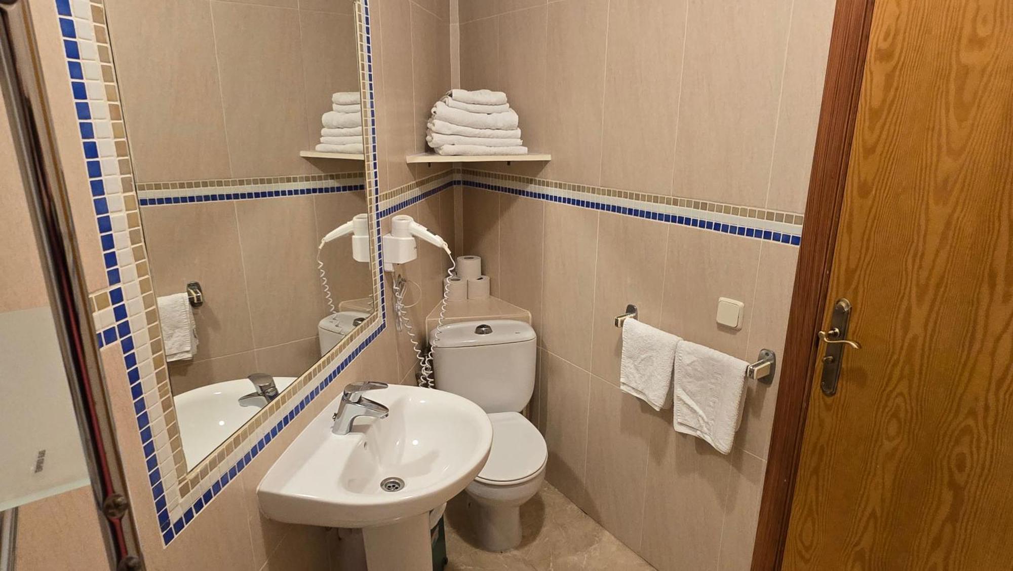 Marina Palmanova Apartamentos מראה חיצוני תמונה